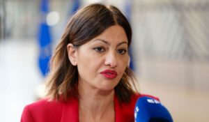 Spain Plans to Limit X. Freedom at Risk?