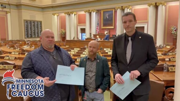 Minnesota State Capitol building with American flag