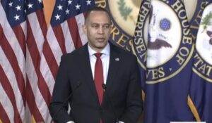 Jeffries Faces Revolt Within Democratic Ranks