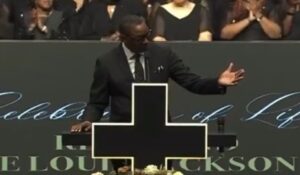 Isiah Thomas Names ‘Five Presidents’ at Funeral