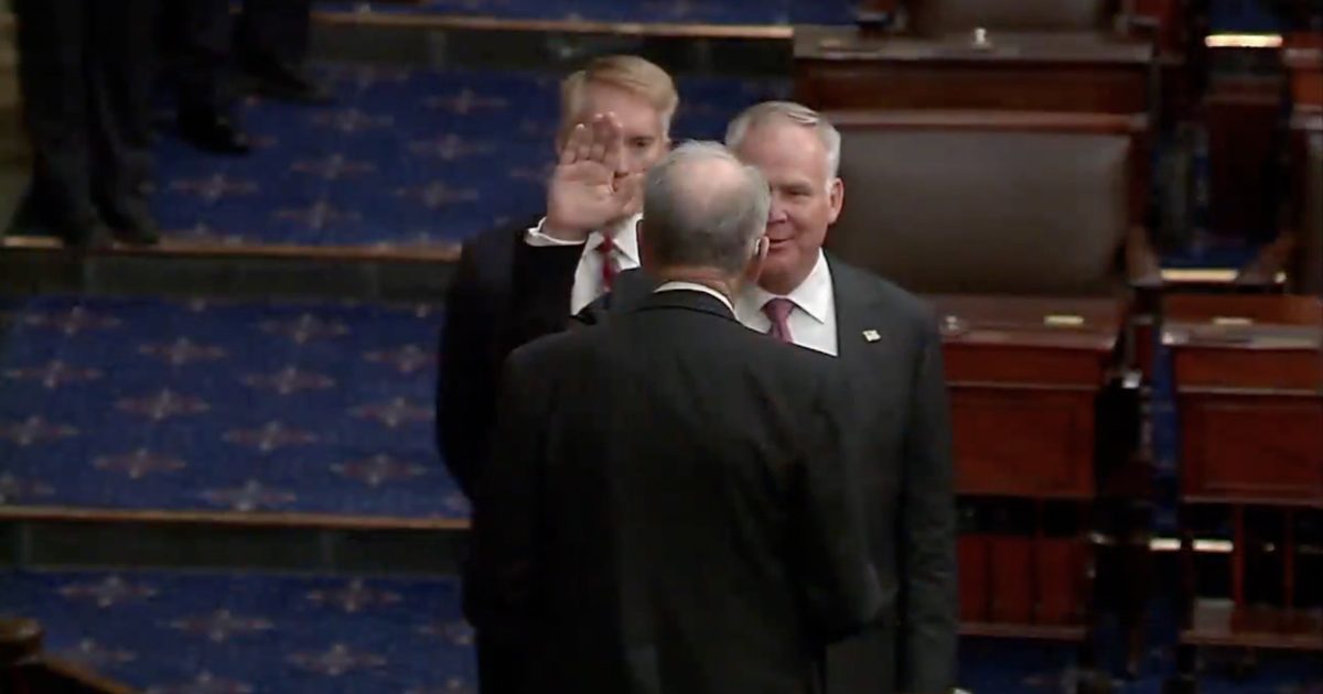 Alan Armstrong sworn in as Oklahoma's new U.S. senator in Washington.