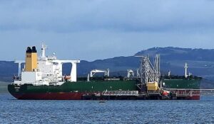 Tankers Rush In for U.S. Oil