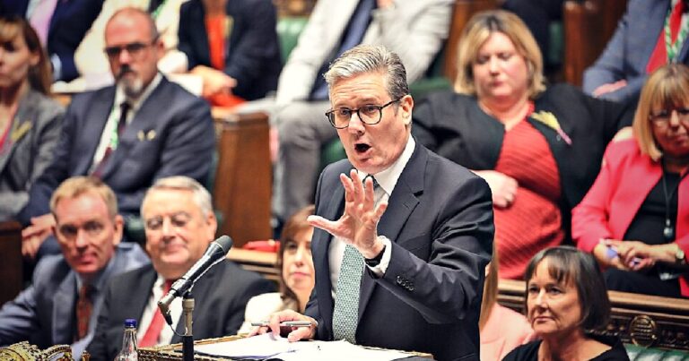 Keir Starmer in Parliament before a crucial Commons vote