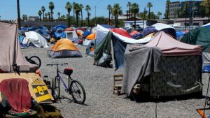 HUD pulls funding from LA homeless agency over obvious fraud