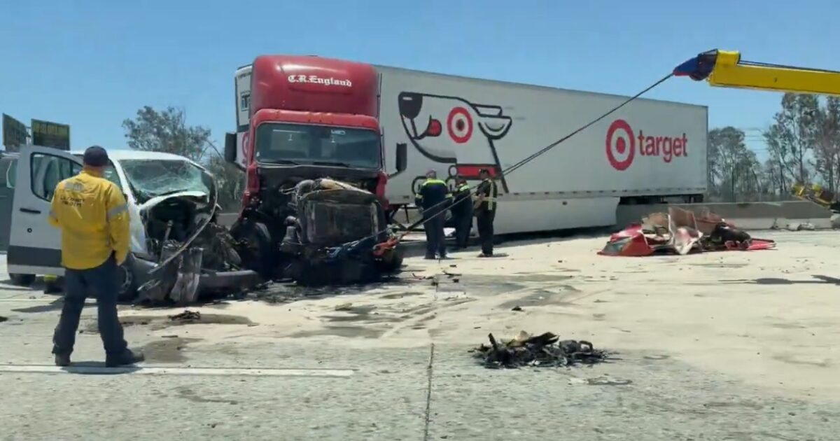 Dashcam footage of a semi-truck jackknifing on the 210 Freeway in Irwindale, California
