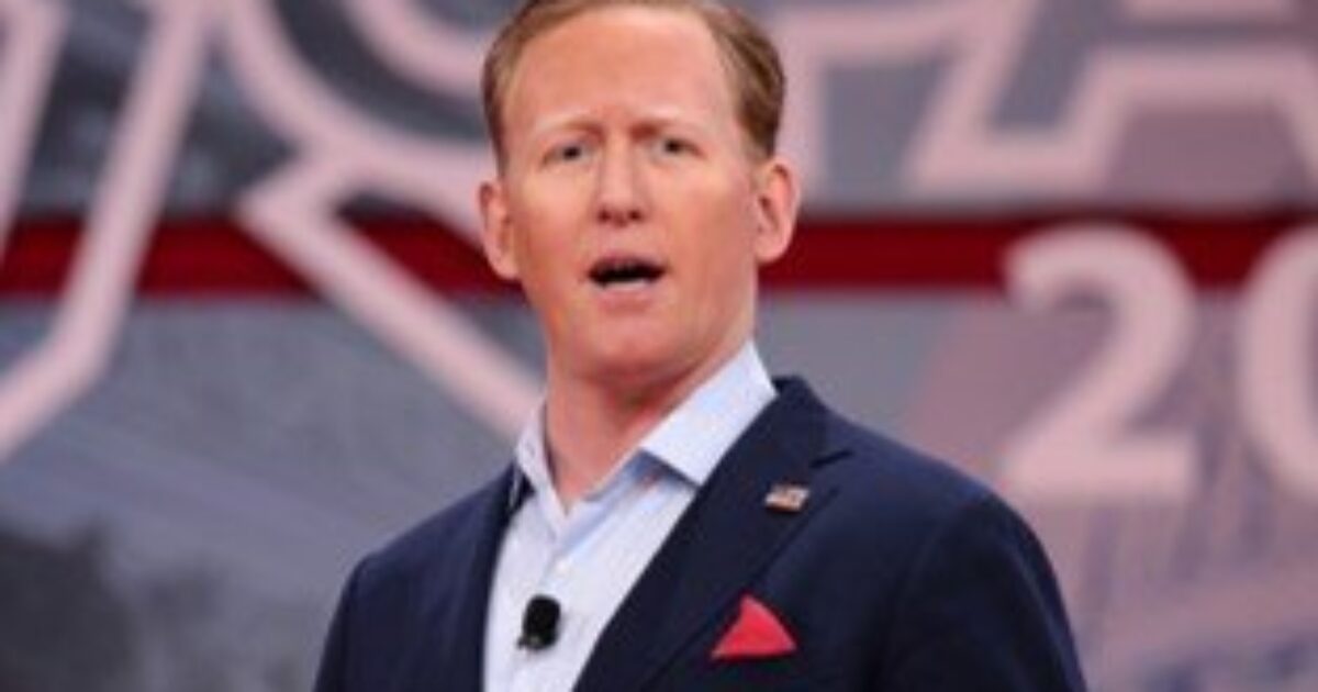 Former Navy SEAL Robert J. O'Neill responds to viral New York City video online