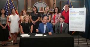 Abbott Fires Back at Keith Ellison’s ICE Agent Extradition Lawsuit [VIDEO]