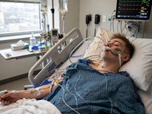 Seattle Man Shot Three Times Told His Mother 7-Eleven Locked Doors as He Begged for Help