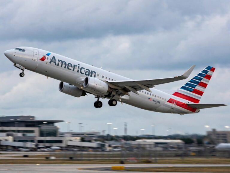 Reported passenger incident aboard American Airlines Flight 1779